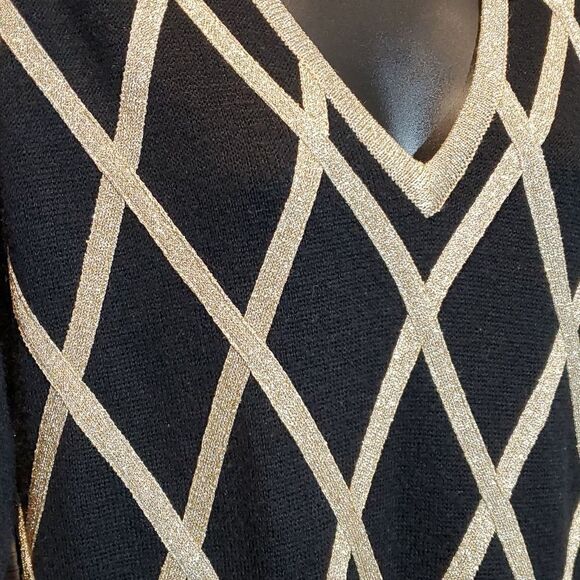 Vintage Gorgeous Black Gold Metallic VNeck Sweater, Suzelle, Sz M - Picture 3 of 9